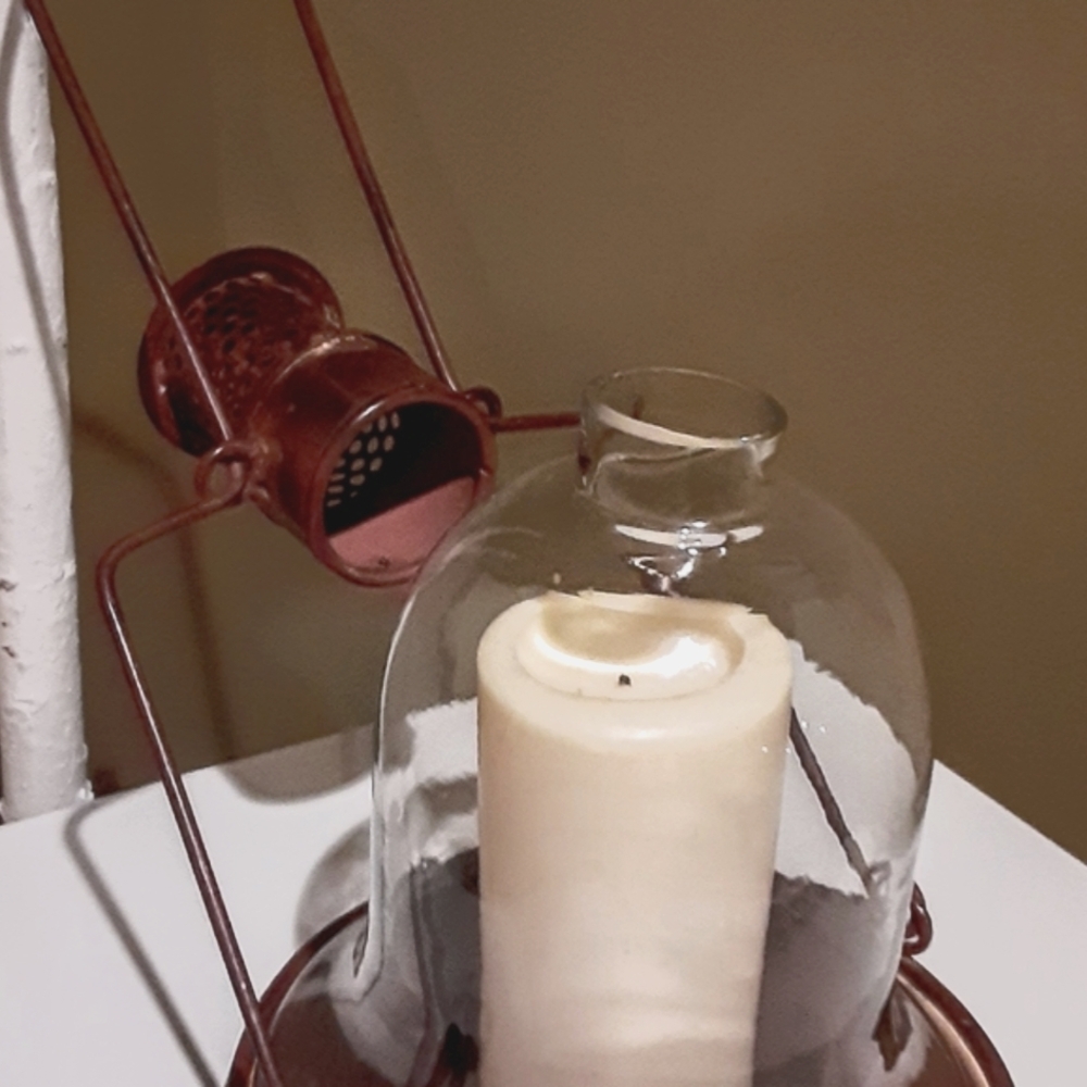 Large Lantern - Picture 3 of 4